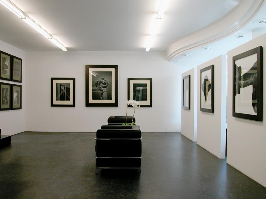 Andreas_H_Bitesnich_exhibition_Monika_Mohr_Hamburg_2003_6259
