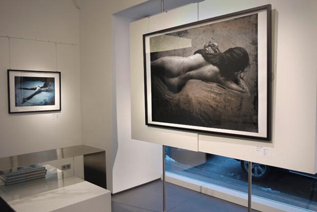Bitesnich-Erotic-Exhibition-PLE-Gallery-Vienna-2010-P1060617