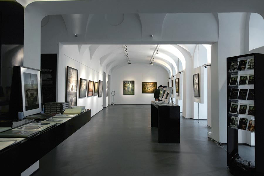 Andreas-H-Bitesnich-India-Exhibition-Vienna-2011-10901