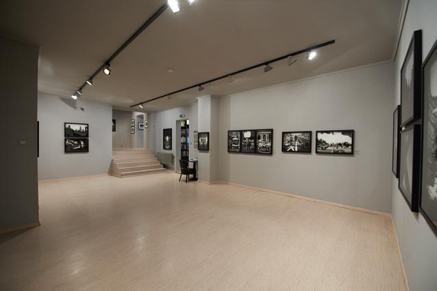 Bitesnich-Exhibition-Deeper-Shades-New-York-Prague-2012-12608