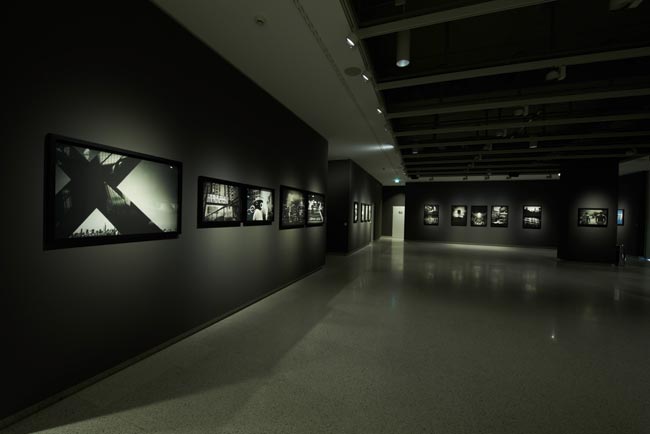 Bitesnich-Exhibition-Deeper-Shades-New-York-at-Fernwärme-Vienna-2012-#9265
