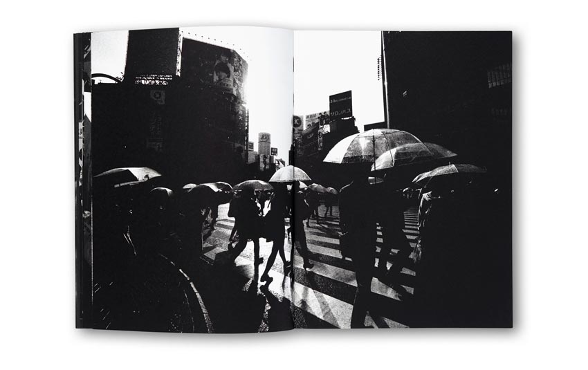 Andreas_H._Bitesnich_Deeper_Shades_Tokyo_book_2420