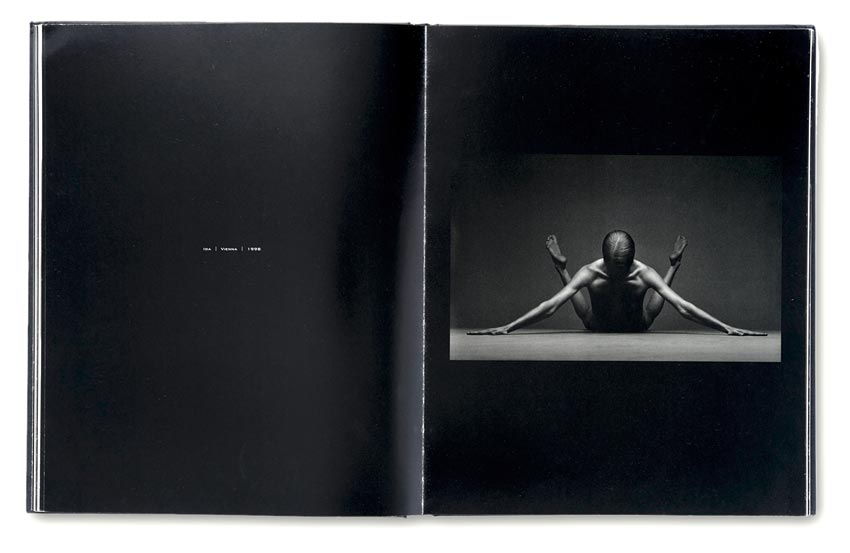 Andreas_H._Bitesnich_Nudes_book_09