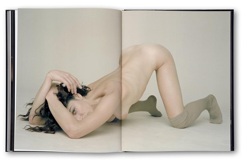 Andreas_H._Bitesnich_More_Nudes_book_2841