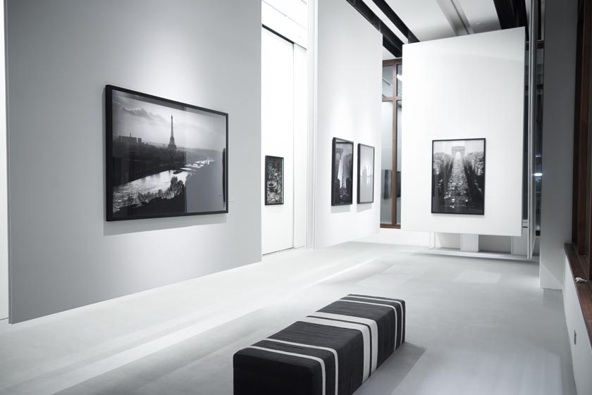 Andreas_H_Bitesnich_Places_&_Spaces_Exhibition_Empty_Quarter_Gallery_Dubai_2013_1284