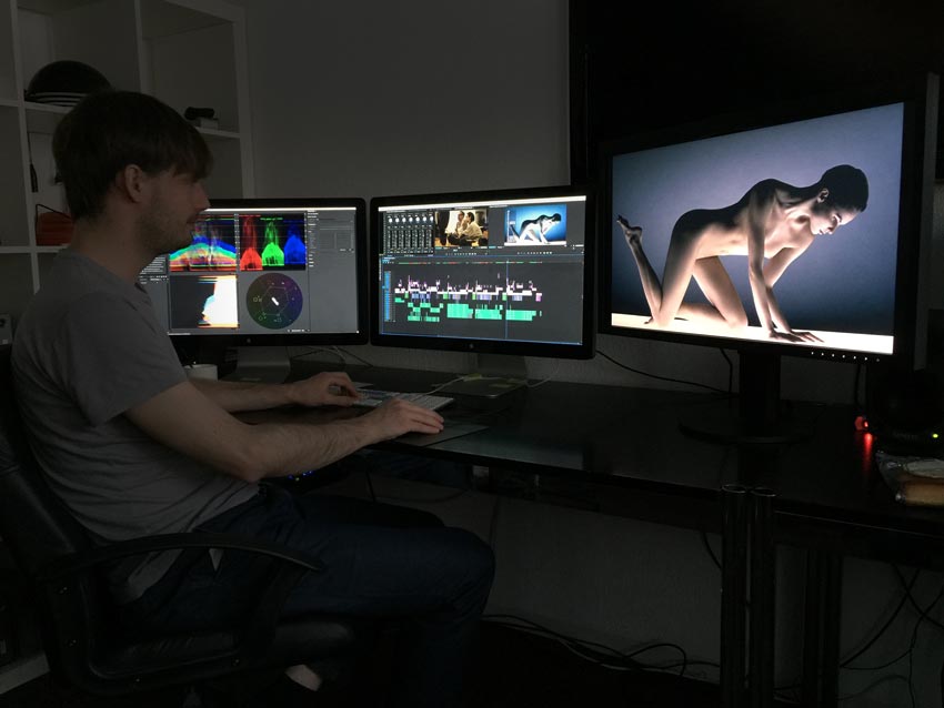 PUTTING THE FINAL TOUCHES TO MY UPCOMING NUDE WORKSHOP DVD!