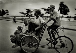 Family, Phnom Penh, Cambodia 1999