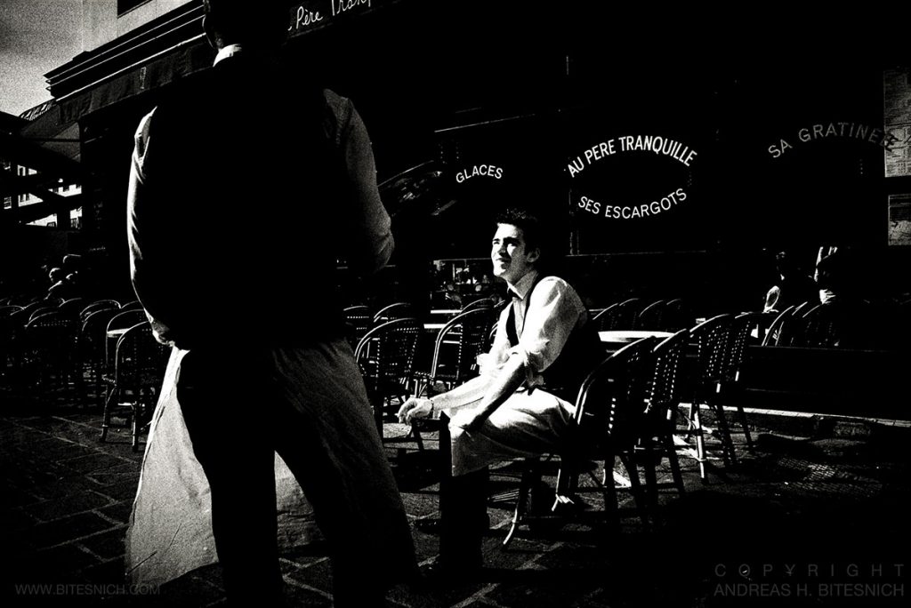 Waiting,-Paris-2013-photo-Andreas-H-Bitesnich